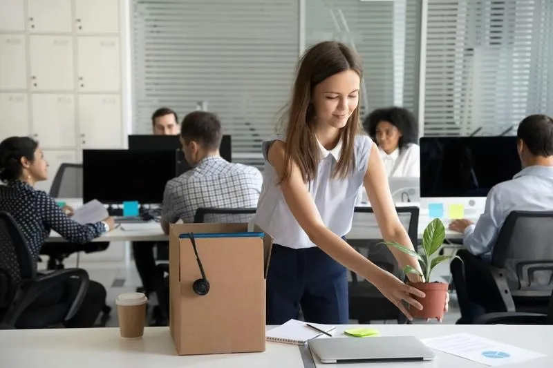 Gdzie szukać pracy po studiach? Odkryj najlepsze sposoby na sukces zawodowy