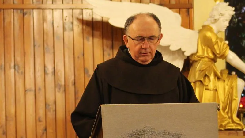 Ile naprawdę zarabia wizytator w kuratorium oświaty? Odkryj zaskakujące fakty o pensji!