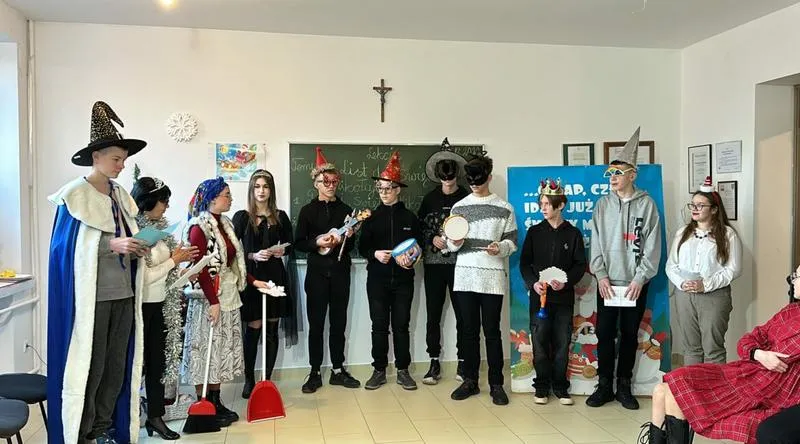 Oświata w Polsce – co to oznacza i jakie są kluczowe informacje o systemie edukacji?