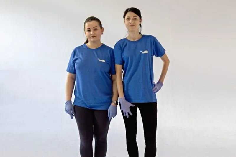 Sprzątaczka w szkole a pracownicy oświaty: jakie są kluczowe różnice?