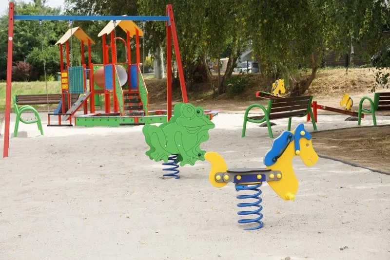 Konserwacja placu zabaw