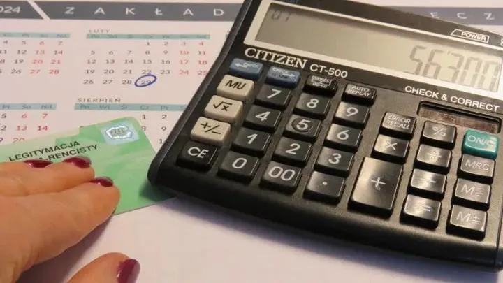 Warunki i dokumenty do trzynastki